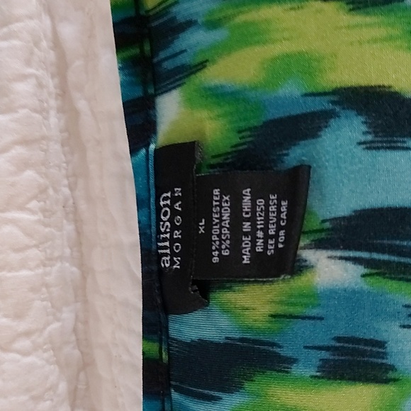 Allison Morgan Top - Picture 2 of 3